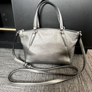 Coach purse silver. Great shape! Soft leather!